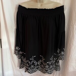White House Black Market Off Shoulder Eyelet Lace Women's Top Size S